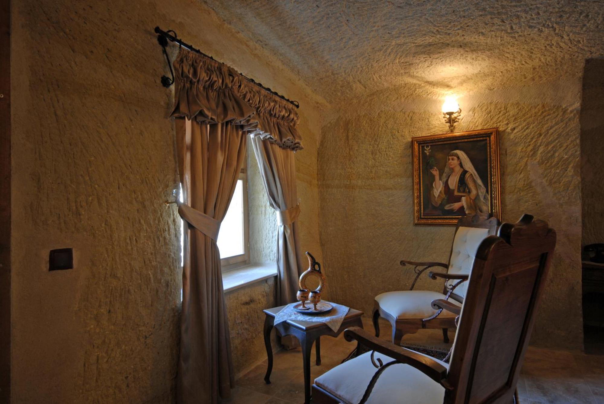 גורמה Phocas Cave Suites חדר תמונה