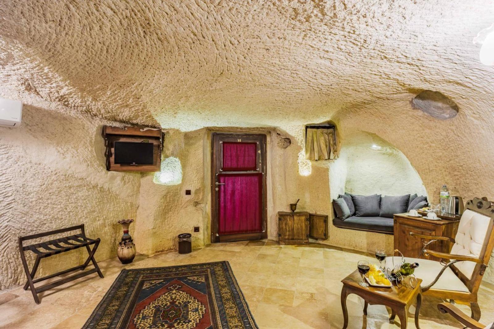 גורמה Phocas Cave Suites מראה חיצוני תמונה